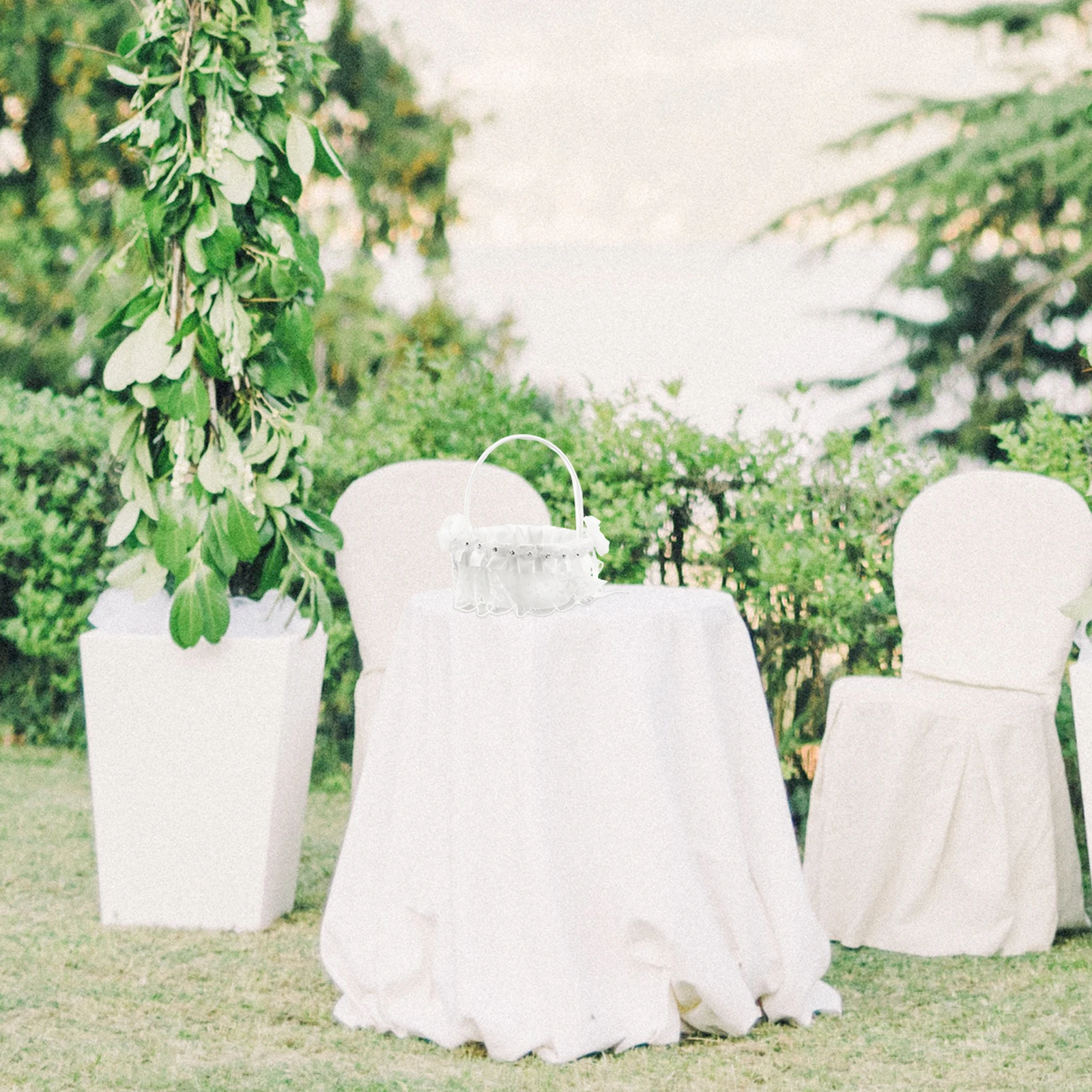 

Flower Girl Wicker Wedding Baskets Proposal Mini Favors Handle Small Lace Design Petal Wedding Ceremony Basket Storage