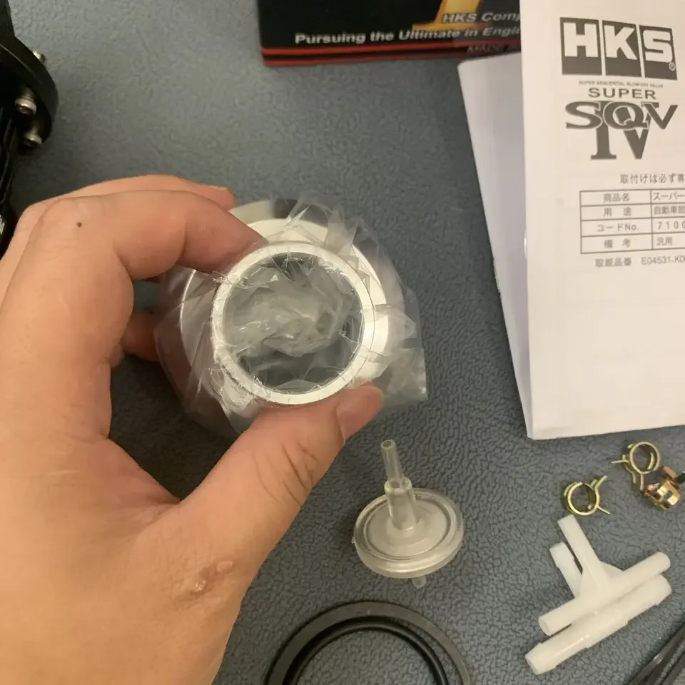 Universal SQV 4 Turbo Blow Off Valve for HKS VI SSQV BOV Aluminum Pull-Type With Adapter Black Silver New