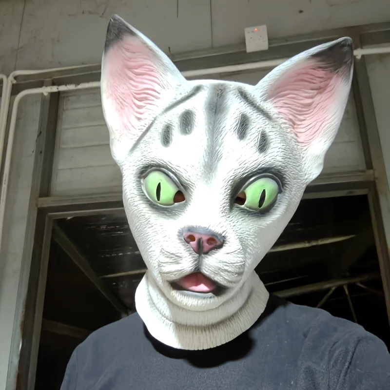 

Natural Latex Mask with Black and White Speckled Cat Fashion Style, Suitable for Halloween, Carnival Prank Props and Gifts