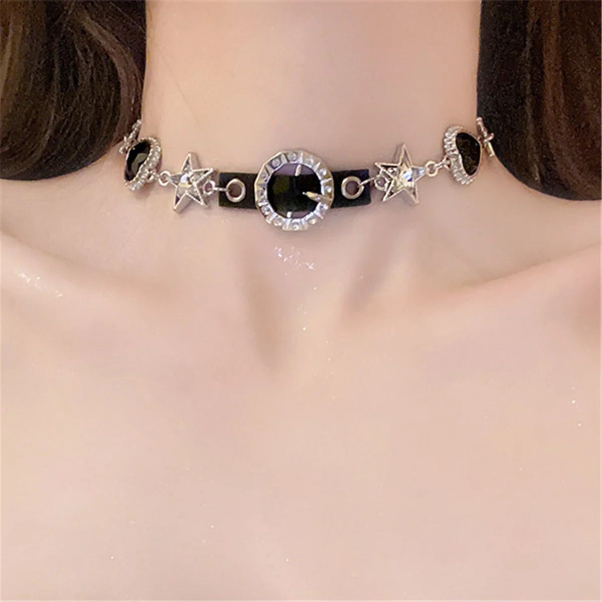 Rhinestone Shiny Chokers for Girls Sexy Punk Letter Night Entertainment Venue Statement Party Necklace