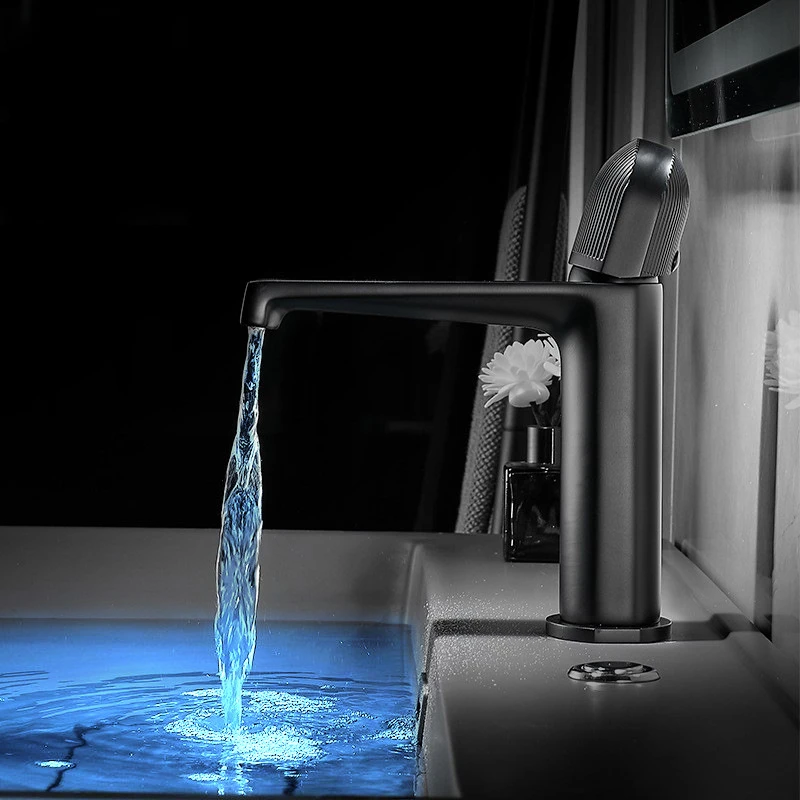 

New under-table basin basin faucet bathroom washbasin sink hot and cold faucet white