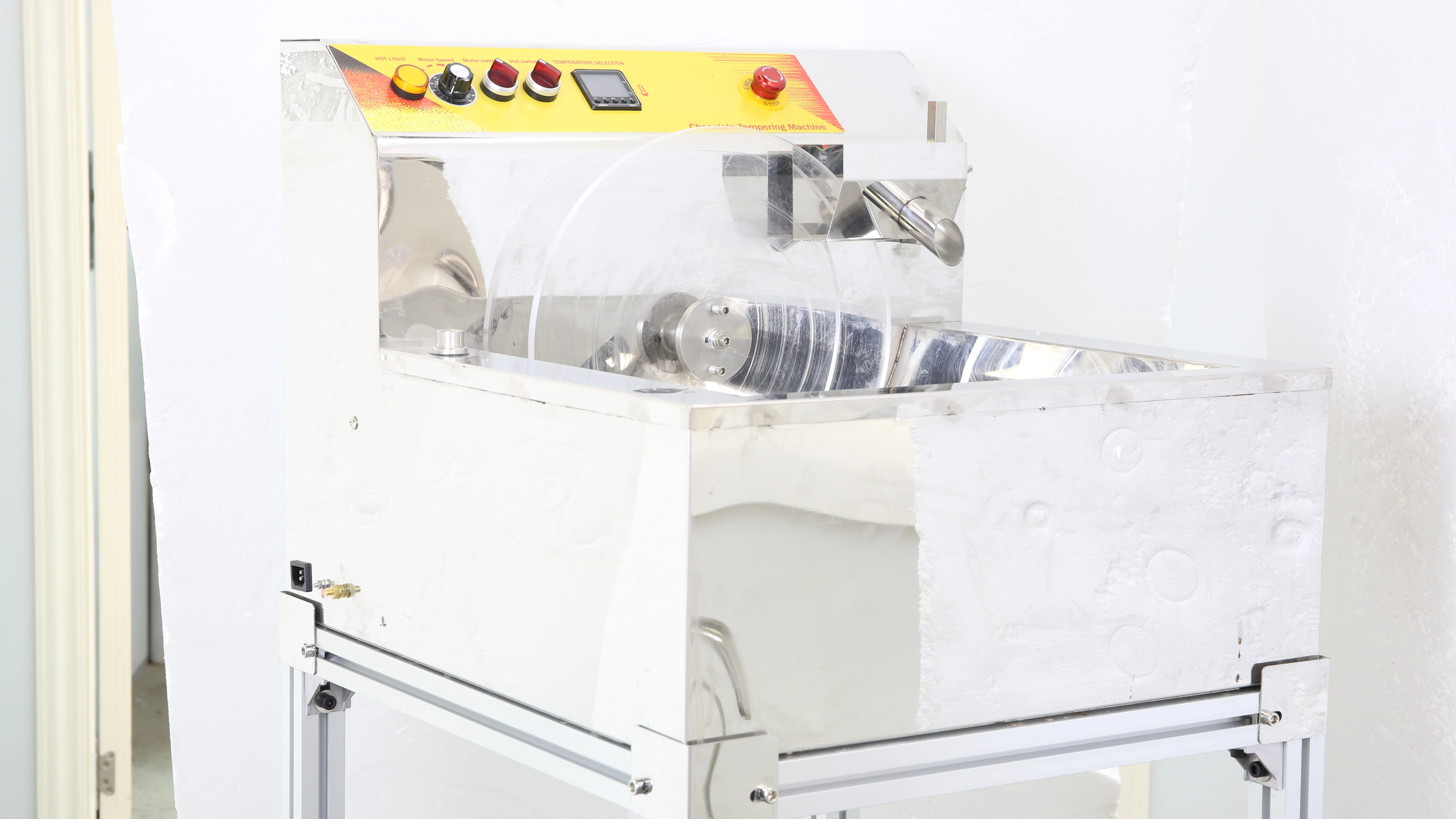 เครื่องทำช็อกโกแลตเทมเปอริ่งไฟฟ้าขนาด 25 ลิตร สำหรับธุรกิจขายขนม ขายตรงจากโรงงาน