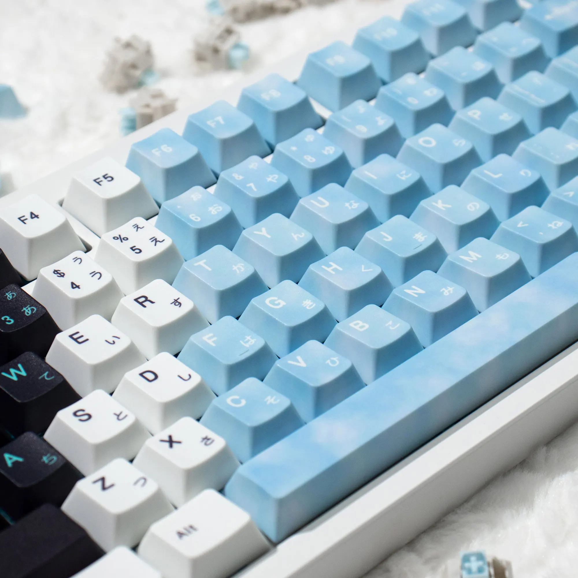 132 keys Blue Japanese Keycaps Cherry Profile Dye-Sublimate PBT Keycaps Custom keycaps for MX Switches Mechanical Keyboard kit