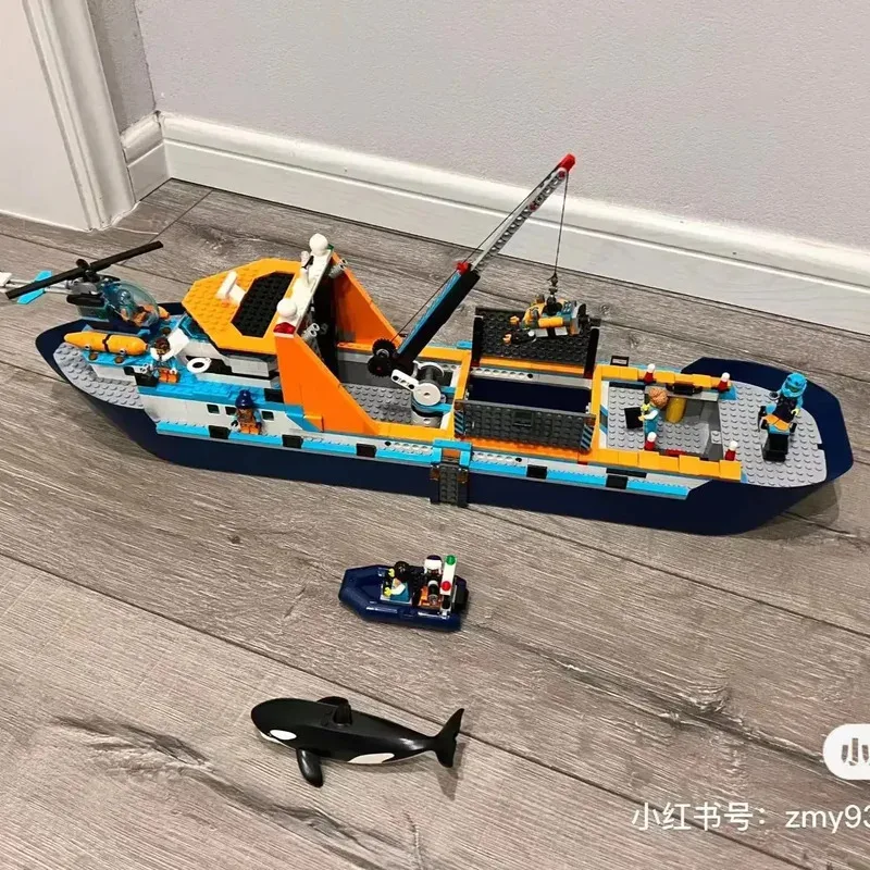 Arctic Explorer Ship Model Compatible Building Block Toys Floatable Boat Helicopter ROV Sub Orca Bricks Gifts Boys Girls
