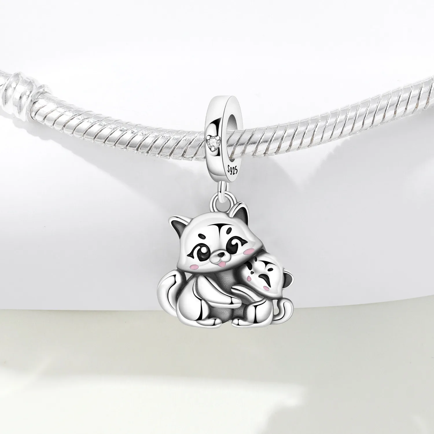 PANPOKI 925 Sterling Silver Hugging Cat Animal Pet Original Pendants Bracelet Charms Jewelry Party Beads DIY Trendy Gifts