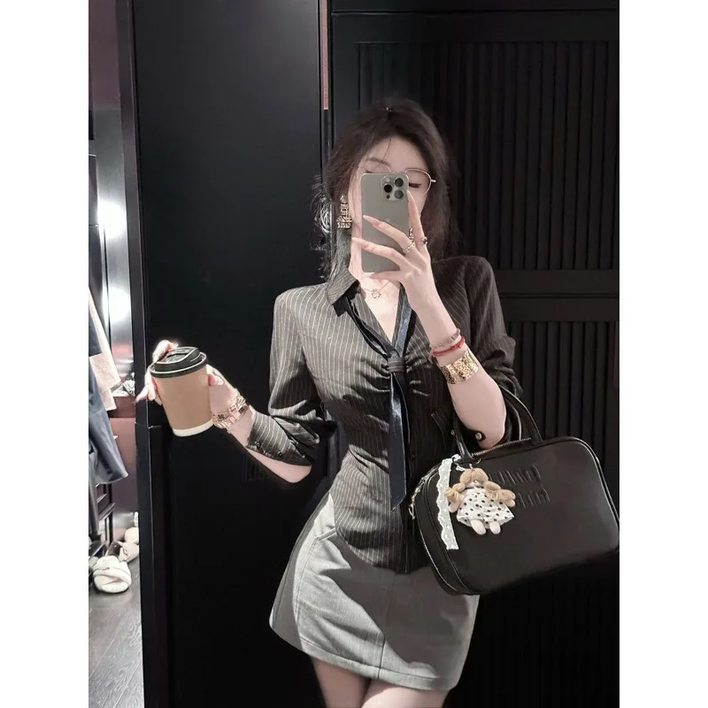 

Женские весенне-осенние простые офисные женские тонкие полосатые рубашки с длинными рукавами, женские модные темпераментные универсальные повседневные топы