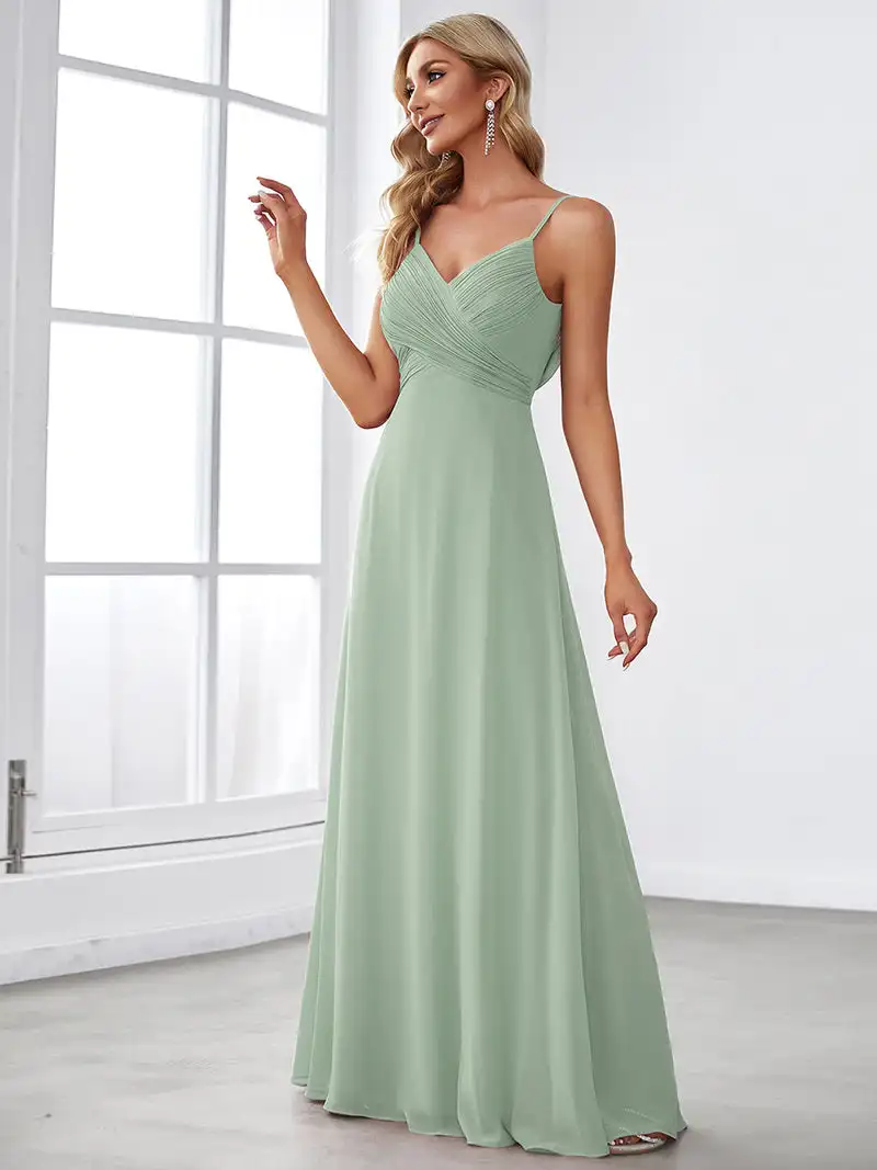 Vestidos de noite elegantes com decote em V profundo sem mangas alças espaguete sem costas 2025 sempre bonito de linha A vestido de dama de honra verde menta