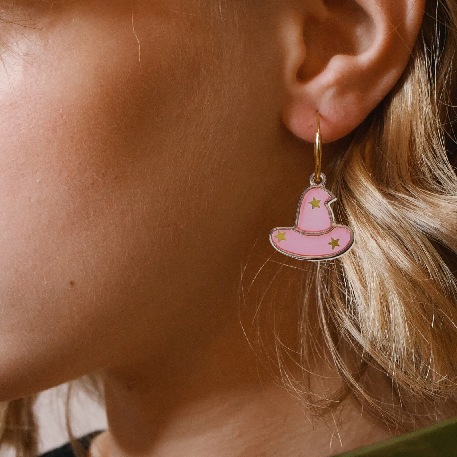 

34 Pcs Pumpkin Hat Bat Pendant Earrings Alloy Jewelry DIY Accessories Lightweight Halloween Decorations Stylish Creative