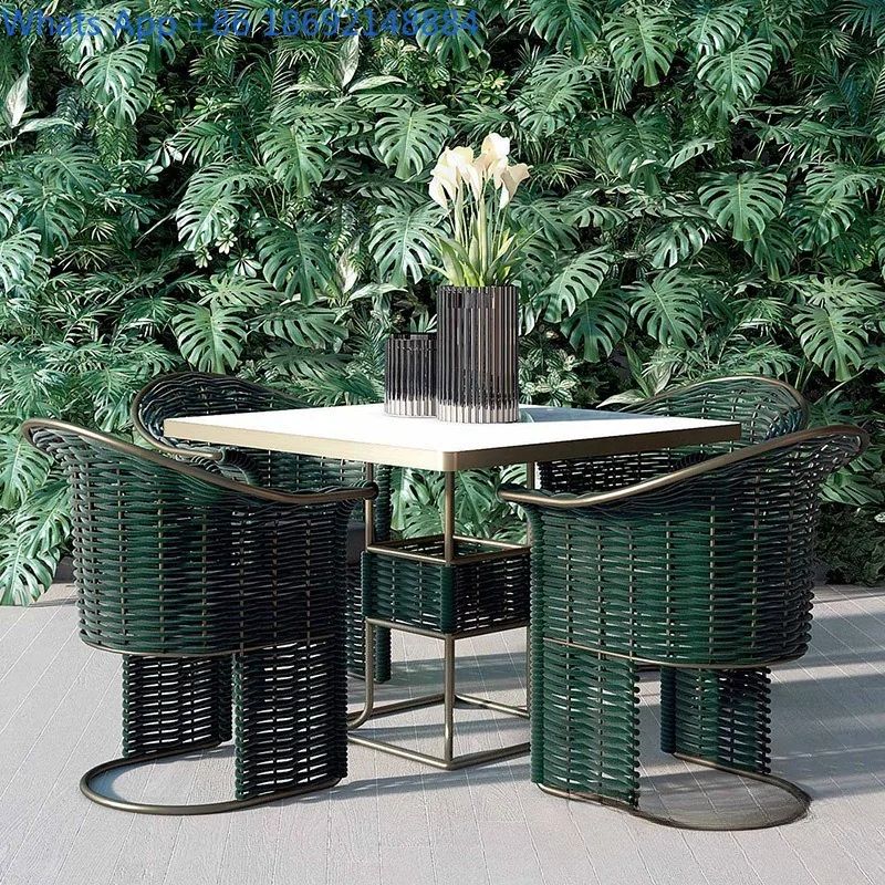 

Новый комплект садовой мебели из ротанга в скандинавском стиле: диван, кресло и кофейный столик для двора, балкона, отеля или виллы