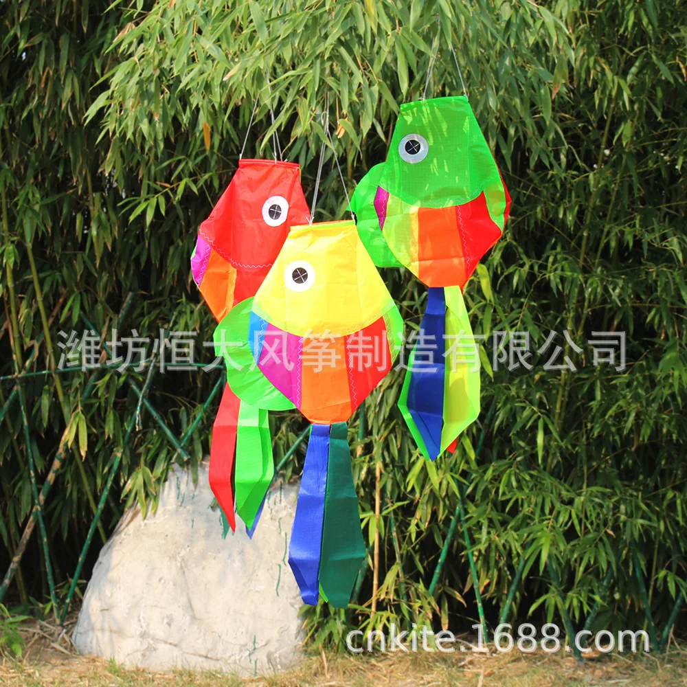 Weifang-accesorios para cometas, perchas, tiras de arcoíris, pelusa de pescado de retales, cometa