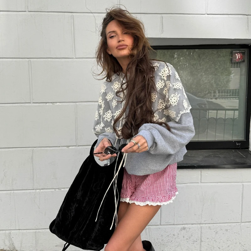 

2025 New Autumn Fashion Grey Cotton Splicing Lace Broken Flower Hollow Hoodie for Women