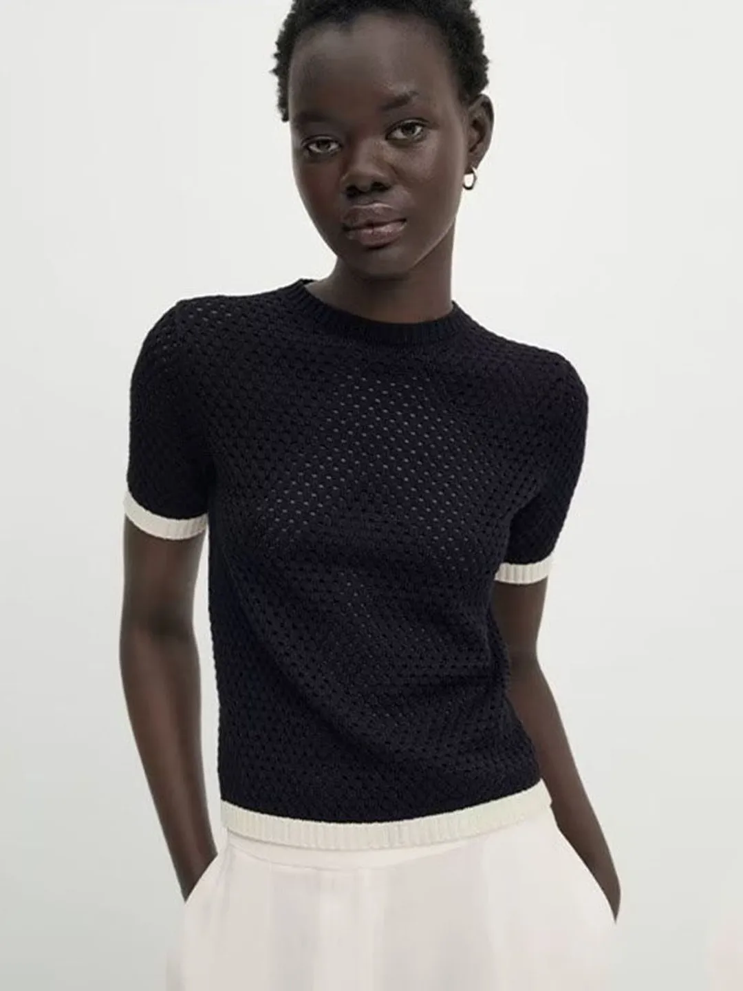 

MD Women's Casual round Ne Splice Hollow out Comfortable ort Sve Bla Knitted T-irt Spring 2026 Commute Sle Slim Fit