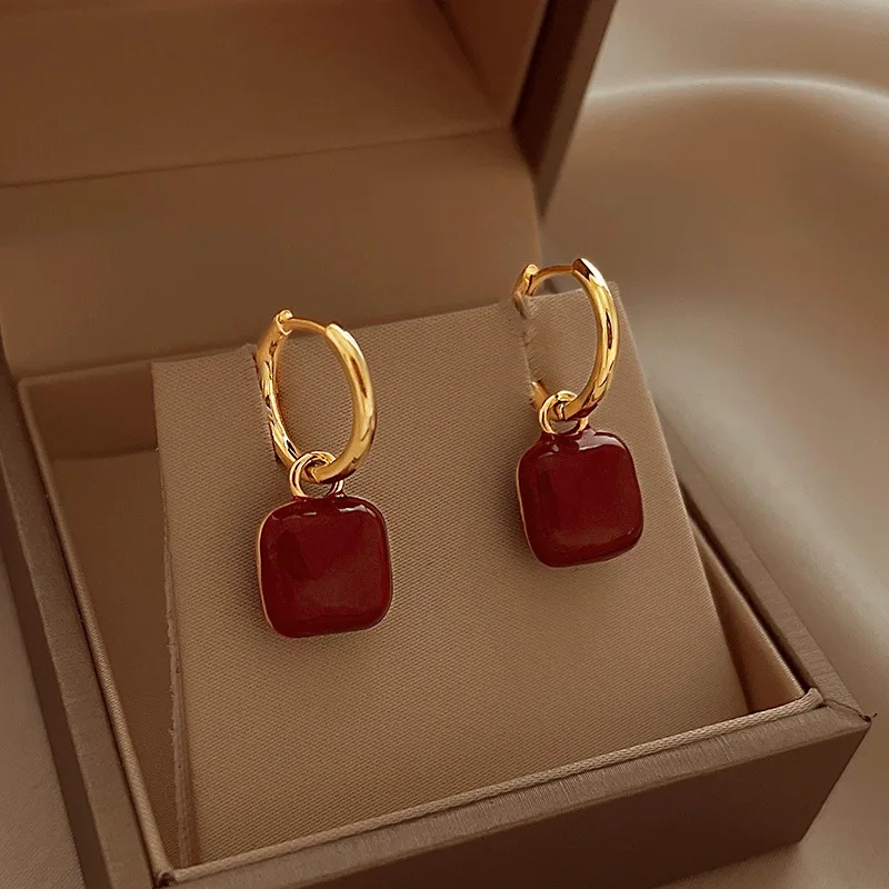 أقراط مربعة هندسية للنساء ، مشبك أذن متعدد الاستخدامات ، نبيذ أحمر ، قديم ، فرنسي ، بسيط ، تصميم أزياء ، مزاجه