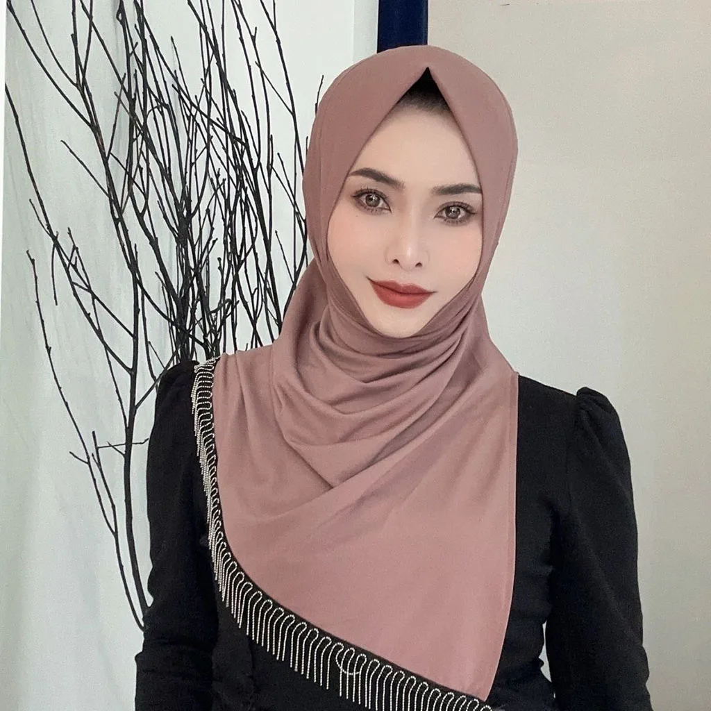 

Новый летний мусульманский платок, мгновенный платок в модном стиле в Дубае, треугольный чехол с кисточкой с боковым отверстием