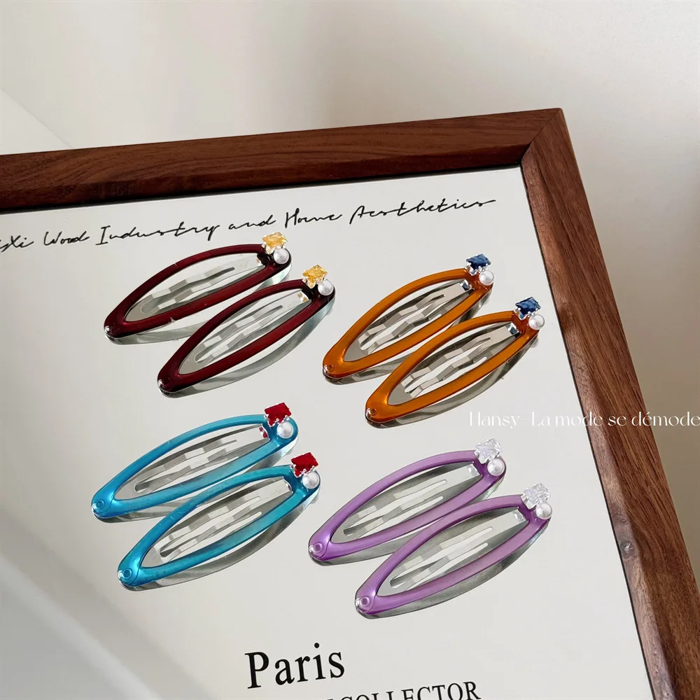 

2pcs Blue Square Candy Pearl BB Clips Retro French Simple Versatile Bangs Side Clips Hair Edge Clips Hair Accessories New Style