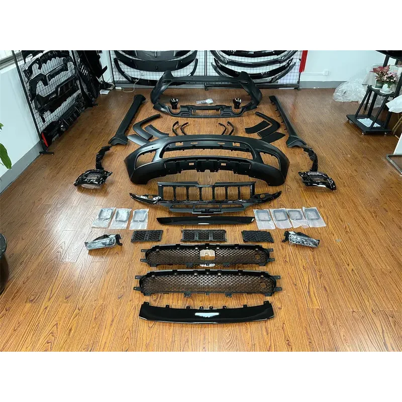 

Factory hot salesHot Sale Bodykit for Grand Cherokee 2013-2021 Facelift to SRT-8 Easy Installation Grille Bumper PP Material Ac