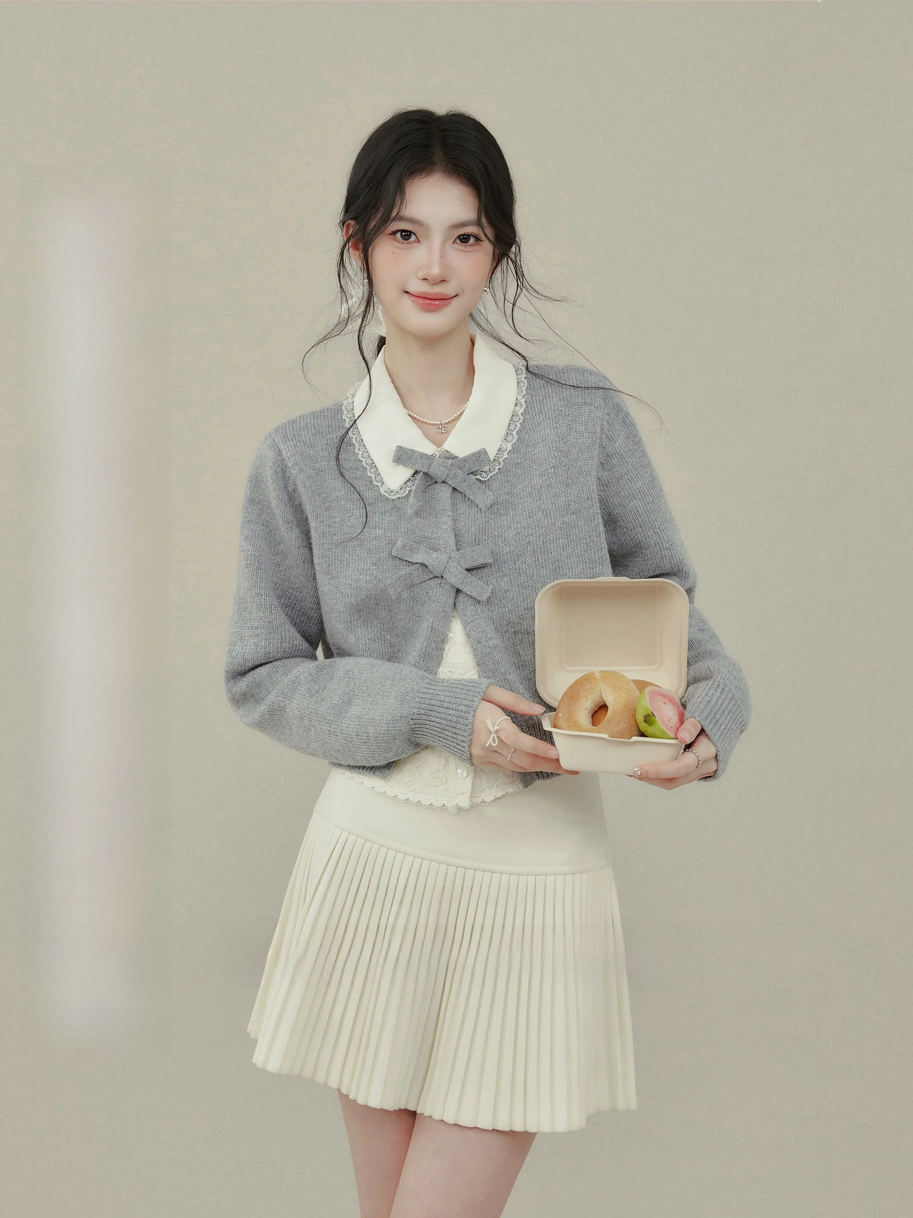 

plus Size Women's Knitwear ey Series Autumn Winter Sweater Fake Two-Piece Design Warmth And Sle for plus Size Ladies