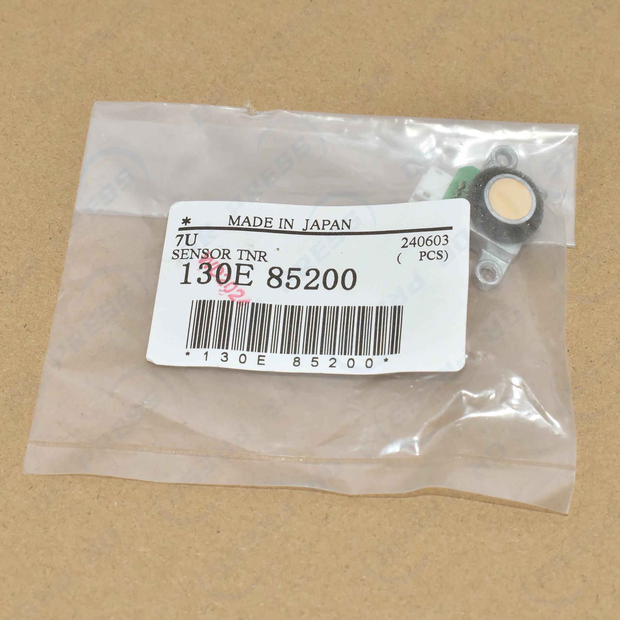 

130E85200 Датчик подачи тонера TNR для Xerox 700 C75 J75 550 560 570 7780 7785