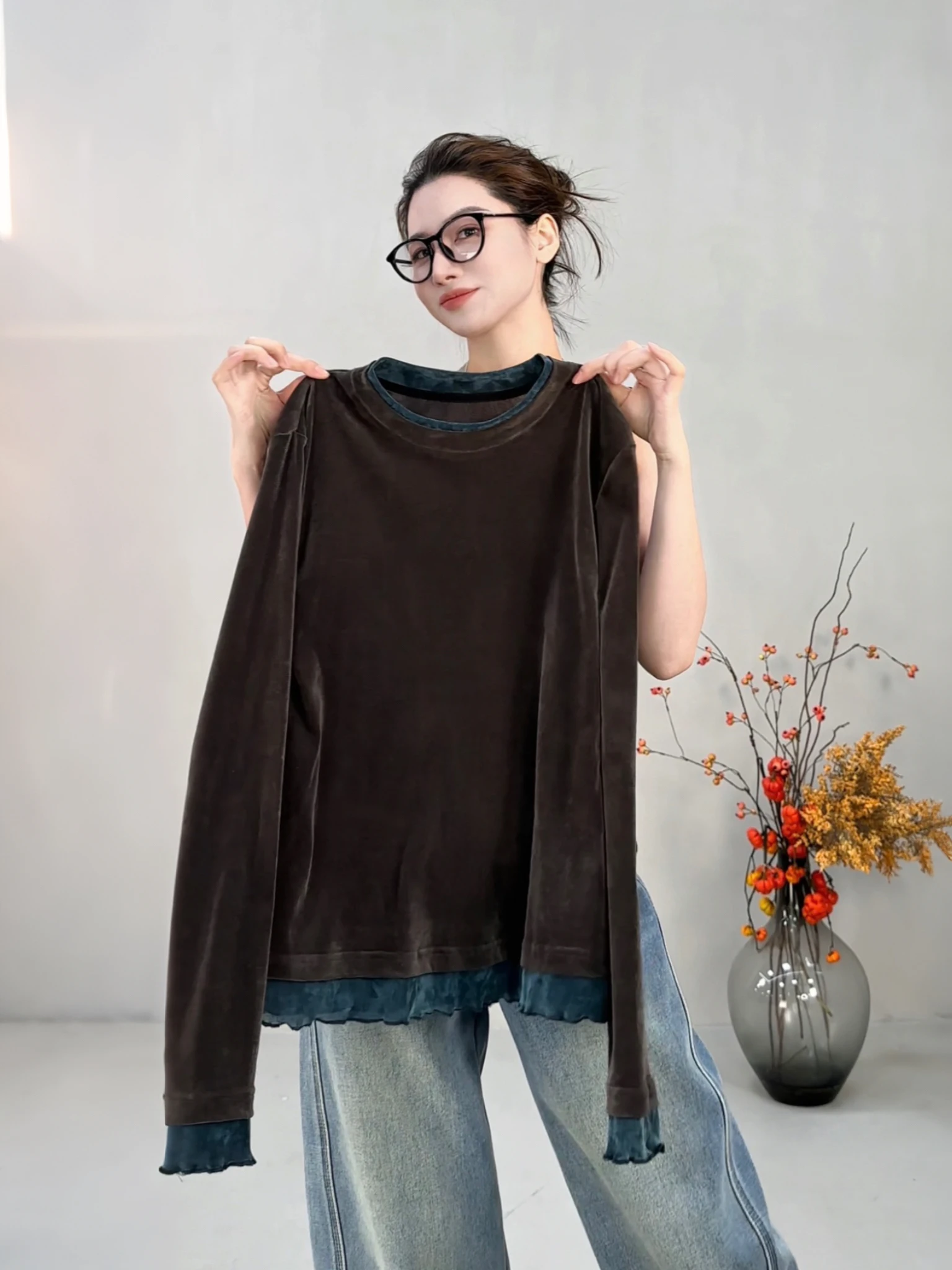 

Вельветовый топ с двойным воротником, приталенный крой, модный повседневный стиль для ранней весны, женская футболка с длинным рукавом, универсальный многослойный дизайн