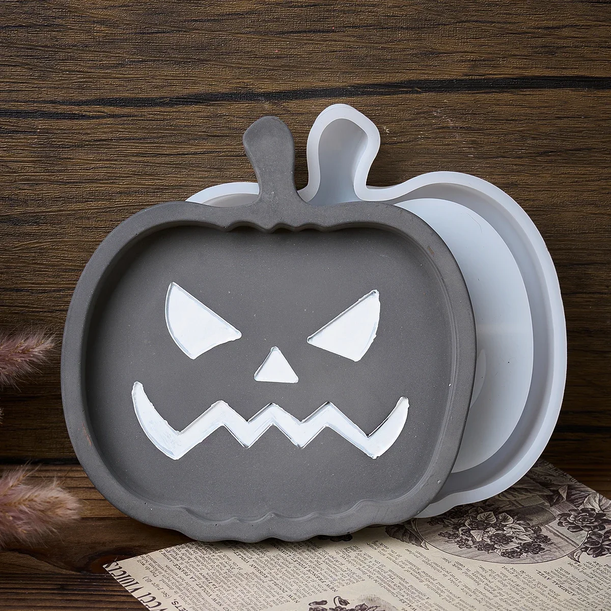 Halloween Series Tray Silicone Mold DIY Handmade Pumpkin Ghost Coffin Shape Plaster Pouring Plate Coaster Resin Mold Party Decor