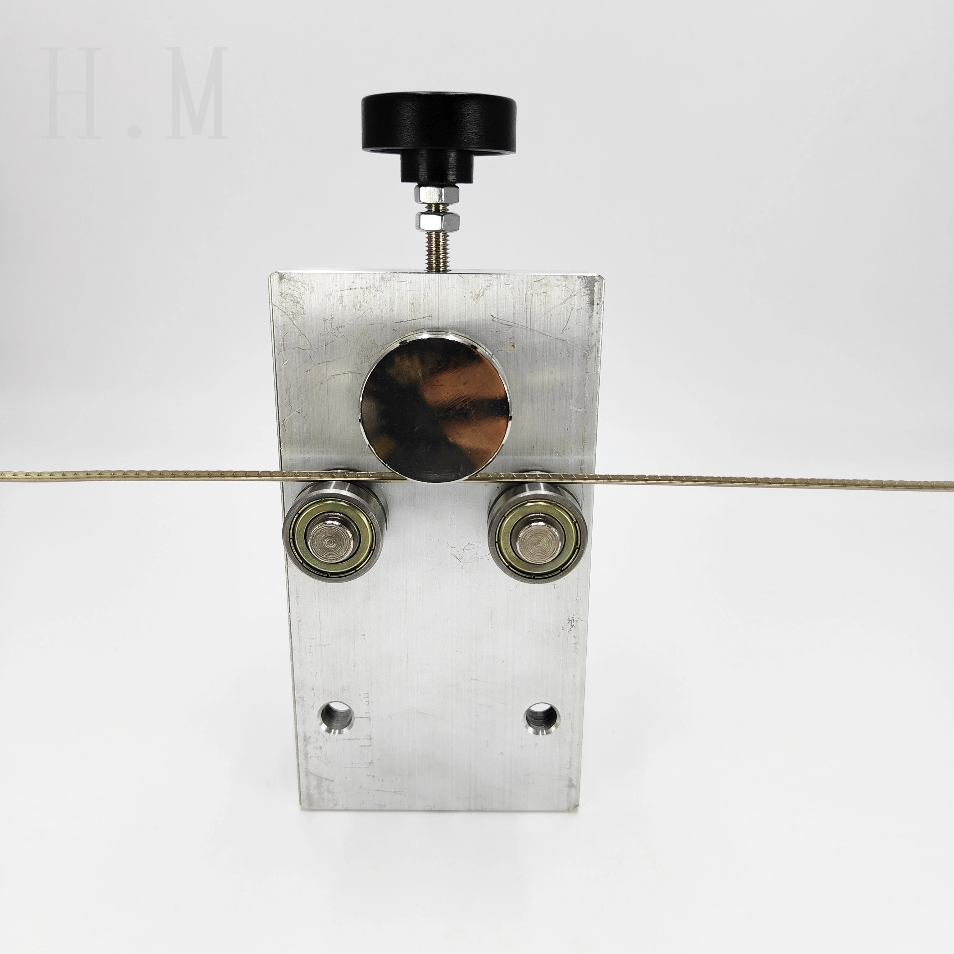 

Guitar Tool Thread Curvature Adjuster for Straightening and Bending Guitar Thread Curvature Adjustment Tool