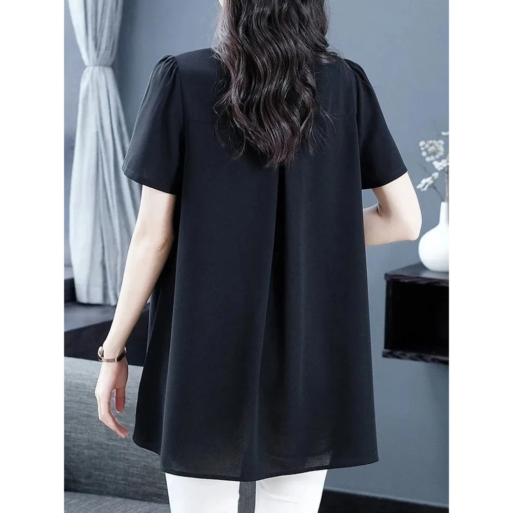 Women\'s Summer NEW Black Thin Tshirts Large Size Loose V-Neck Embroidery Blouse Female Mother Elegant Pullover Shirts Tops 5XL