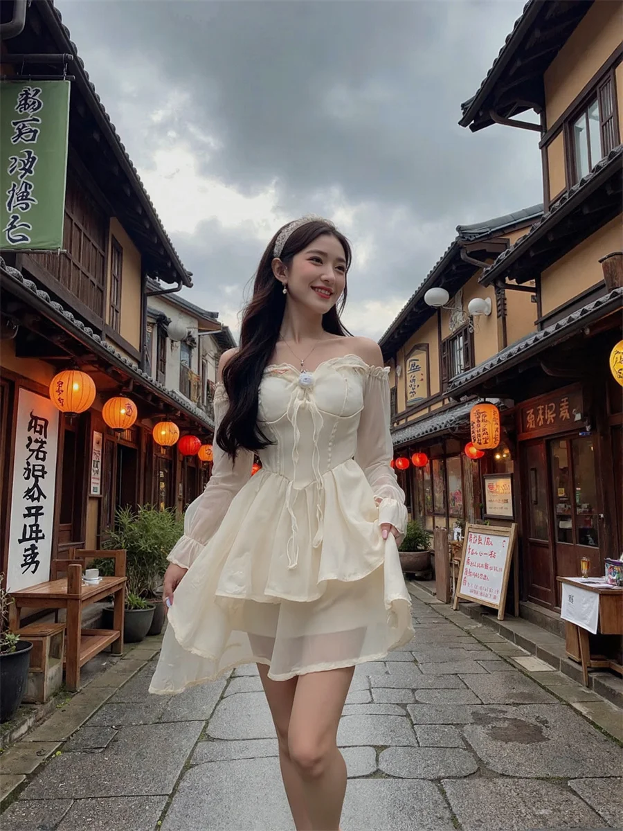 女性用ホワイトドレス ドレープフリル 秋 セクシー エンパイアウエスト ノースリーブ プリーツ フレア サテン コットン クラブウェア 裏地付き