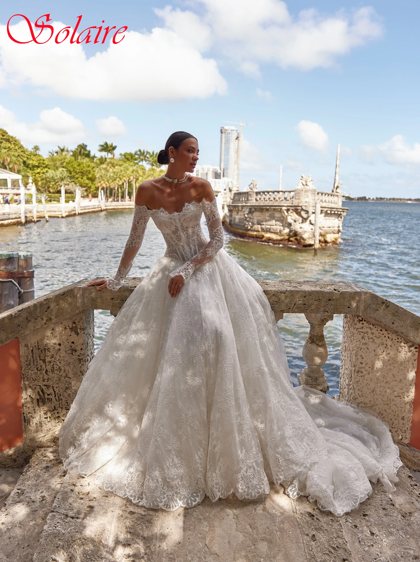 

Customized A-Line Boat Neck Cap Sleeve Long Sleeves Bridal Gowns High Quality Bridal Party Delicate Exquisite Evening Dress