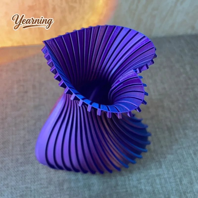 

Twisted Silk Gloss Vase Ornament Light Luxury 3D Printed Vase for Flower Arrangement Decor