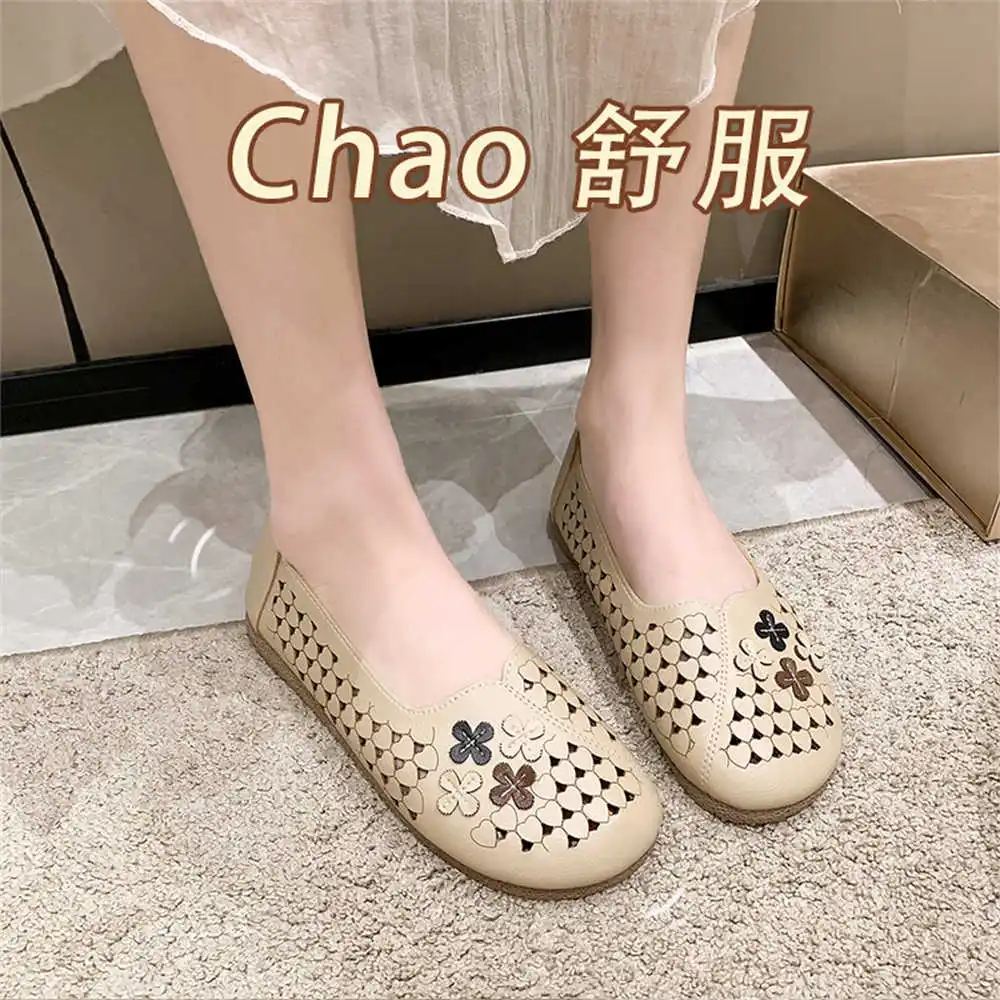 Ventilación 35-42 zapatos de mujer 43 mulas zapatillas de deporte de verano para mujer botas Beige deportes de mujer todas las marcas Pas Cher Lofers Obuv