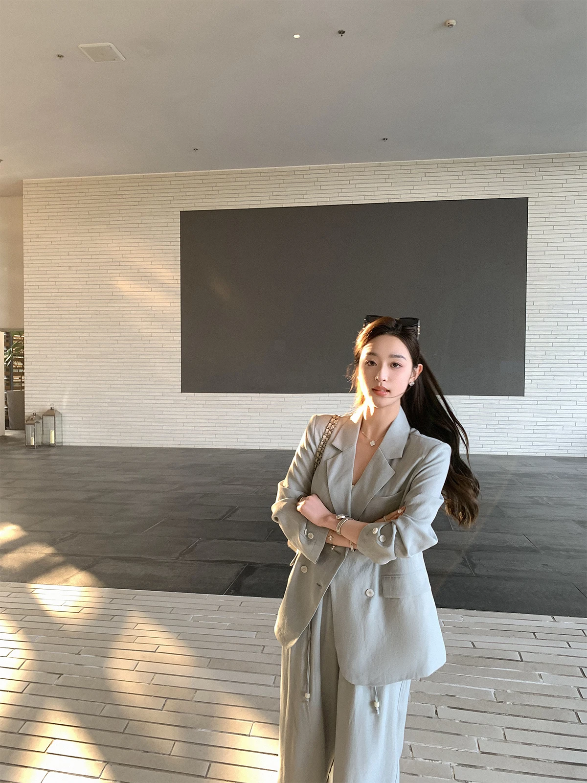 

Комплект из льняных брюк с широкими штанинами Cchen: женская модная верхняя одежда, премиум-класс, стиль Old Money, новый дизайн, летняя коллекция