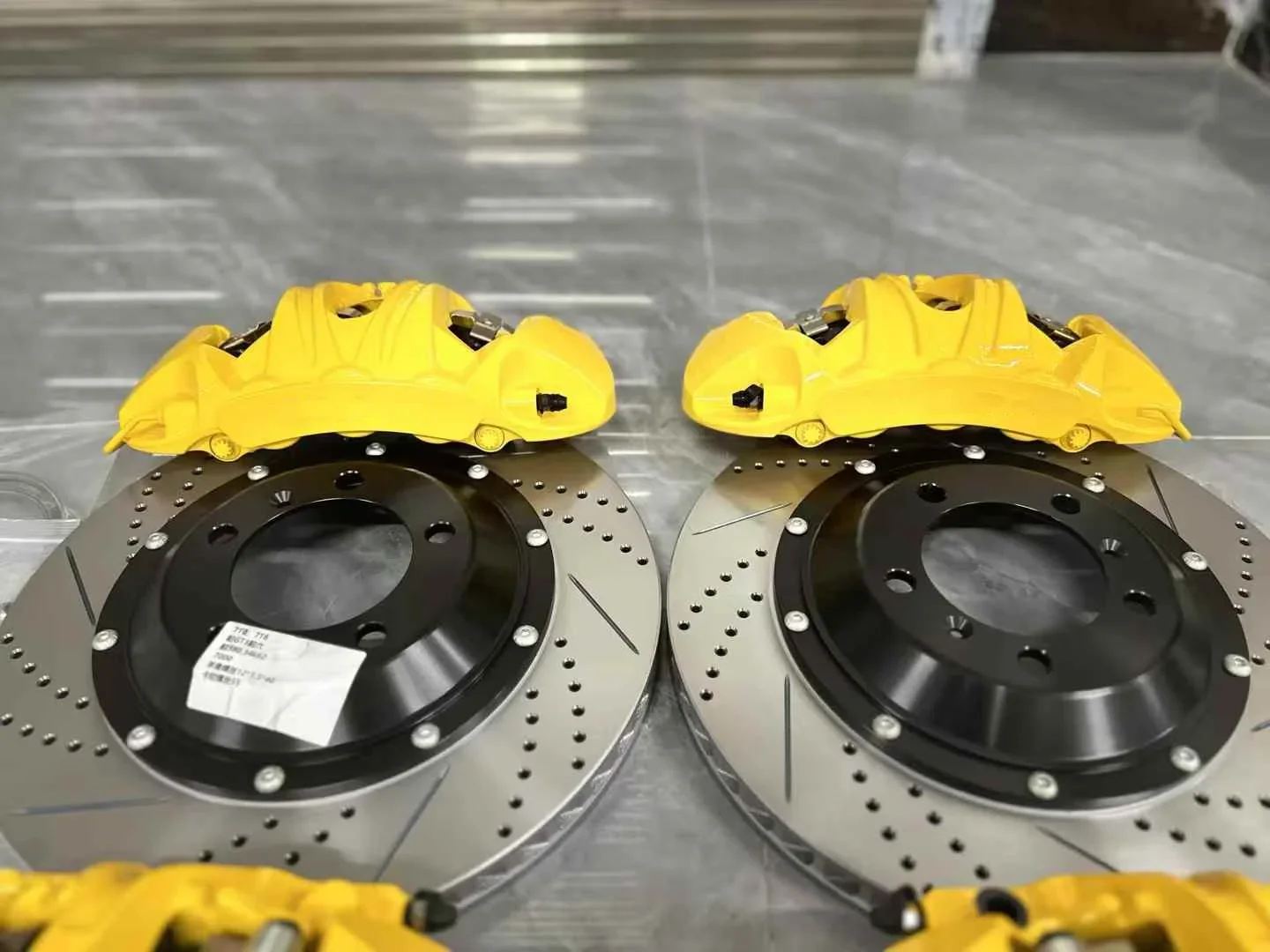 For 718/911/M3/M4/M5/M6/M8/RS6/RS7 and 19-inch or Larger Wheels Paired with Six-piston Original Factory Calipers