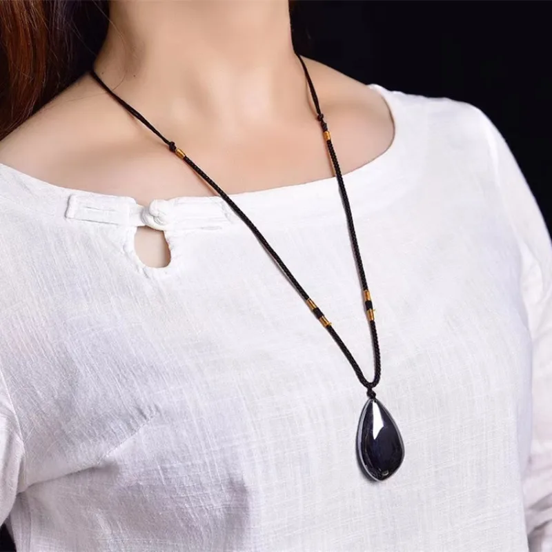 Terahertz water drop pendant, men's and women's crystal necklace, square universal.