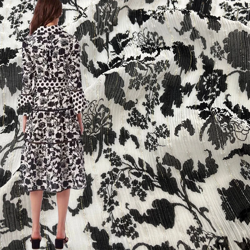 

Spring and Summer European and American Fashion Show Gold and Silver Thread DIY Women's Dress Fabric