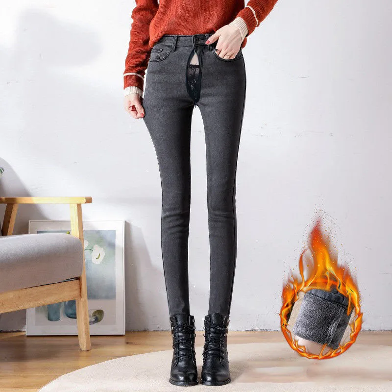 Outdoor Open Crotch Sex Pants Exotic Hotpants Women Boyfriend Ripped Jeans Peach Hip Denim Y2k Trousers Couple Casual Streetwear