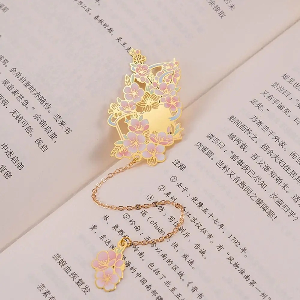 

Retro Brass Flowers Brass Bookmark Pendant Tassel Metal Bookmark Student Gift School Office Supplies Book Clip Student