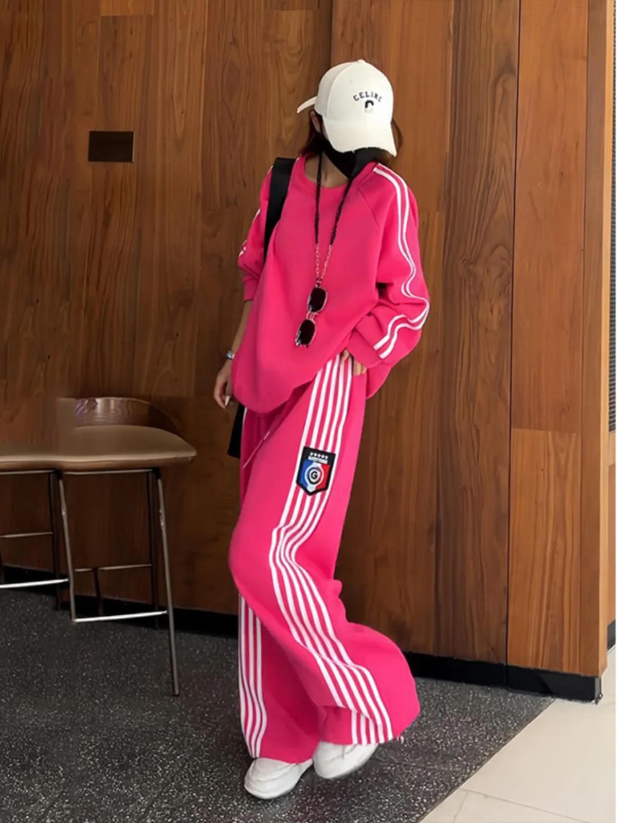 

Casual Faionable Sportswear Set Women's Loose Slimming round Ne Long Sve Sweatirt High Waist Wide Leg Pants Two Piec...