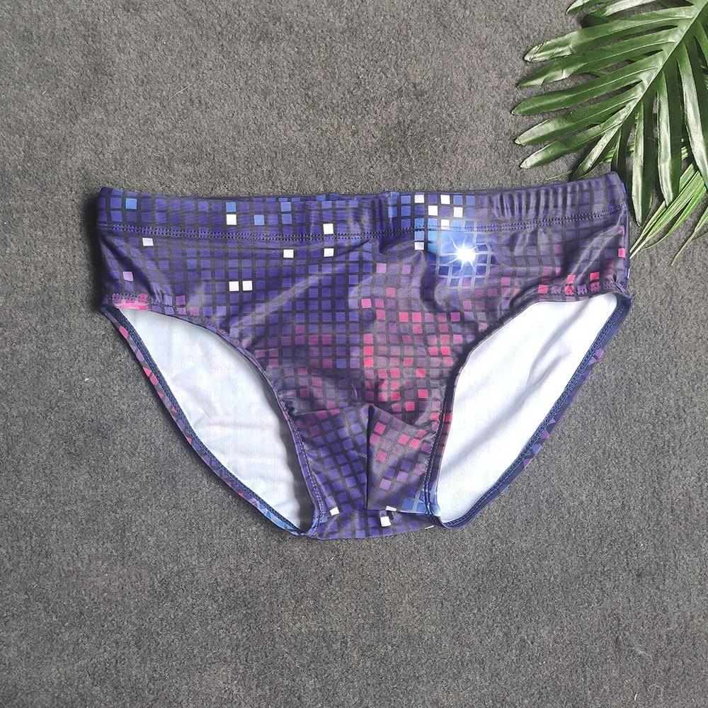 European and  foreign trade square printed triangle swimming trunks night club lighting fashion swimming shorts men UXH307