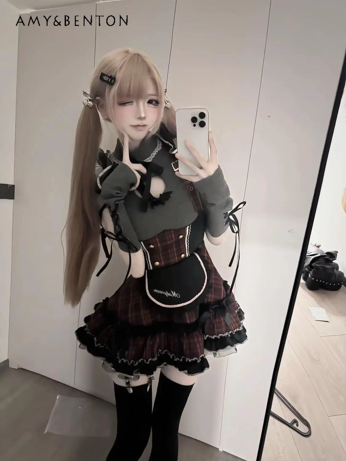 

Summer New Arrival Subculture Y2K Sexy Hollow Out Sleeveless Fitted Gray Top + High Waist Plaid Suspender Skirt Two Piece Set
