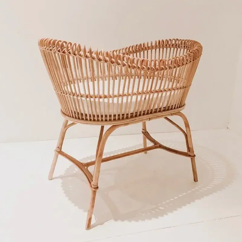 Crib Retro Natural Rattan Rattan Furniture Bed Unpainted European Handmade Baby Cradle Bed Light Luxury Baby Bed