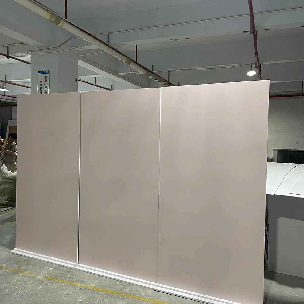 Luxuriöser rechteckiger Hochzeitshintergrund aus goldenem PVC für die Hochzeitsbühne