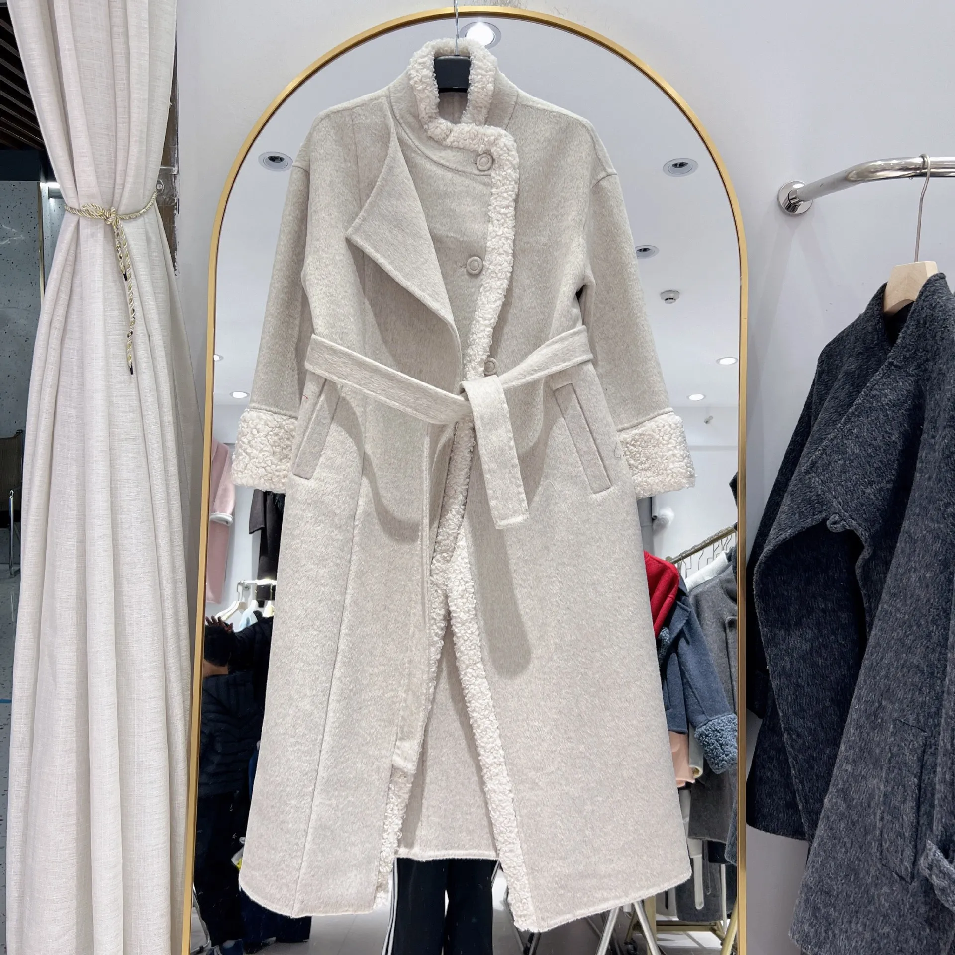 Manteau en cachemire double face pour femme, automne/hiver 2026, manteau en laine moyen à long, manteau en mélange de petites fibres parfumées, coupe-vent