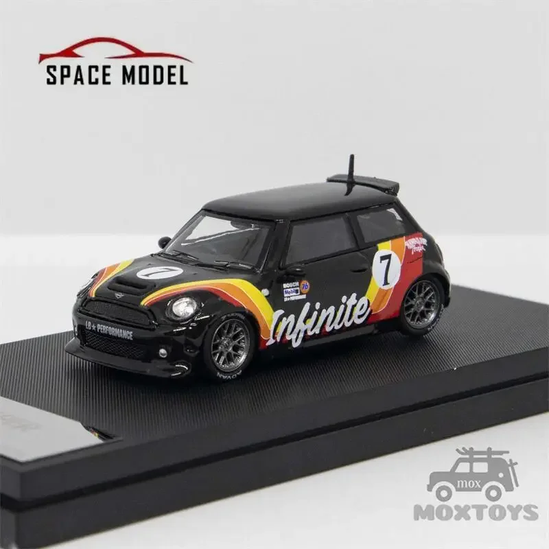 SPACE MODEL 1:64 LBWK MINI F56 Cooper Black Diecast Model Car