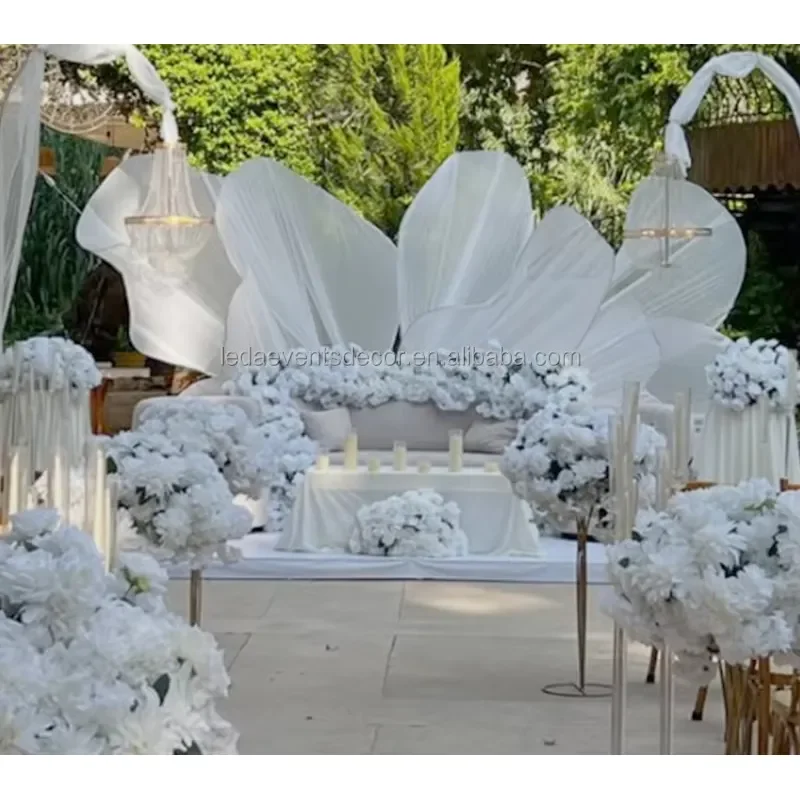 Outdoor Party Event Decor White Large Backdrop Wrought Iron and Fabric-drape Floral Backdrop for Wedding