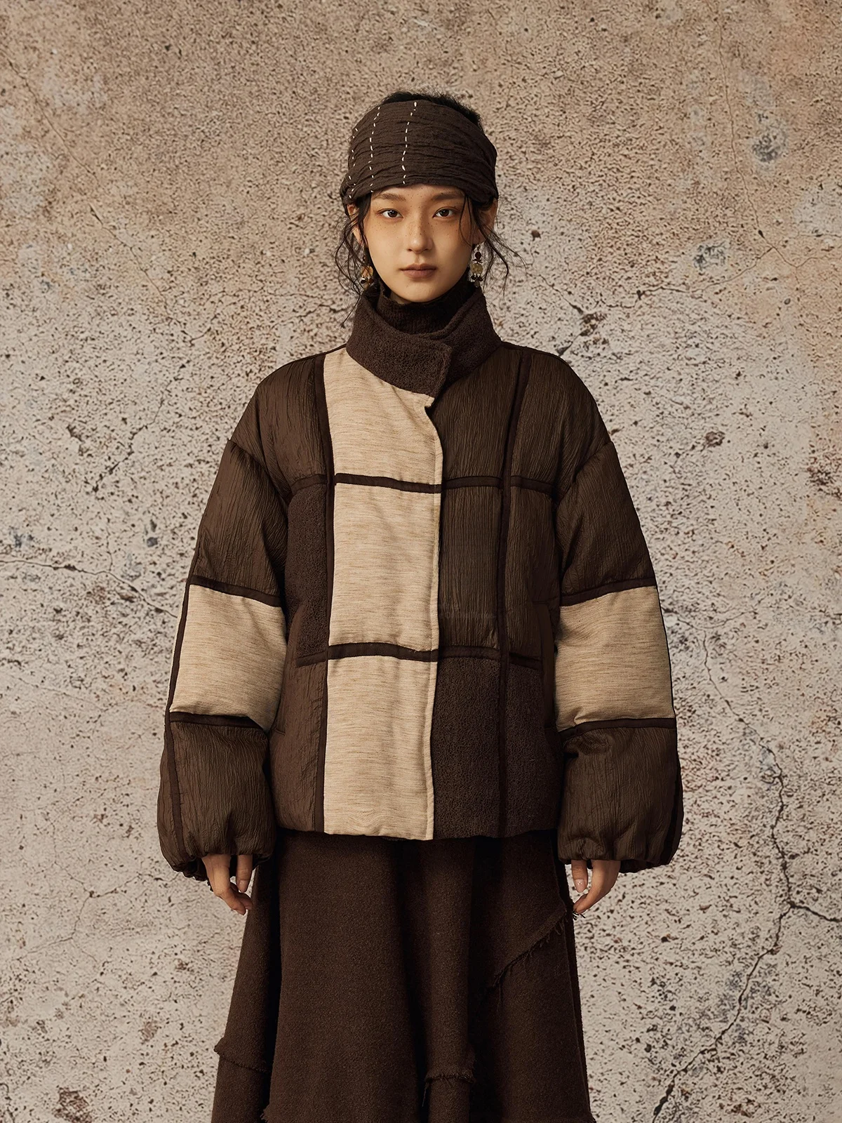 

alpw Chinese Sle Loose Fit White Du down Jaet with Patchwork Linen Plaid Design Ci Casual Warm Coat for Women