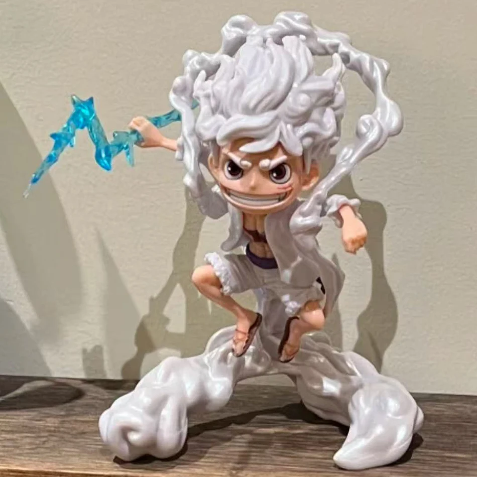 Une pièce Anime poupée d'action intégrée Nika Luffy éveil à la main PVC modèle jouet poupée décoration de bureau mystérieuse boîte aveugle