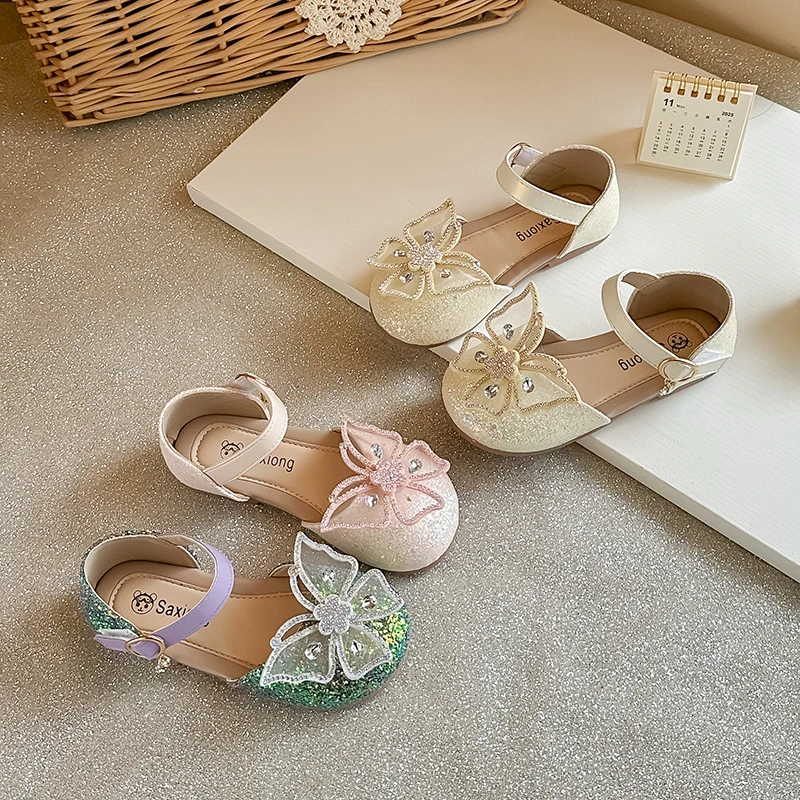 

Детские туфли для девочек: милые туфли с кружевом и бабочками, танцевальные туфли для вечеринок, летние сандалии для принцесс с круглым носком в корейском стиле, коллекция 2026 года