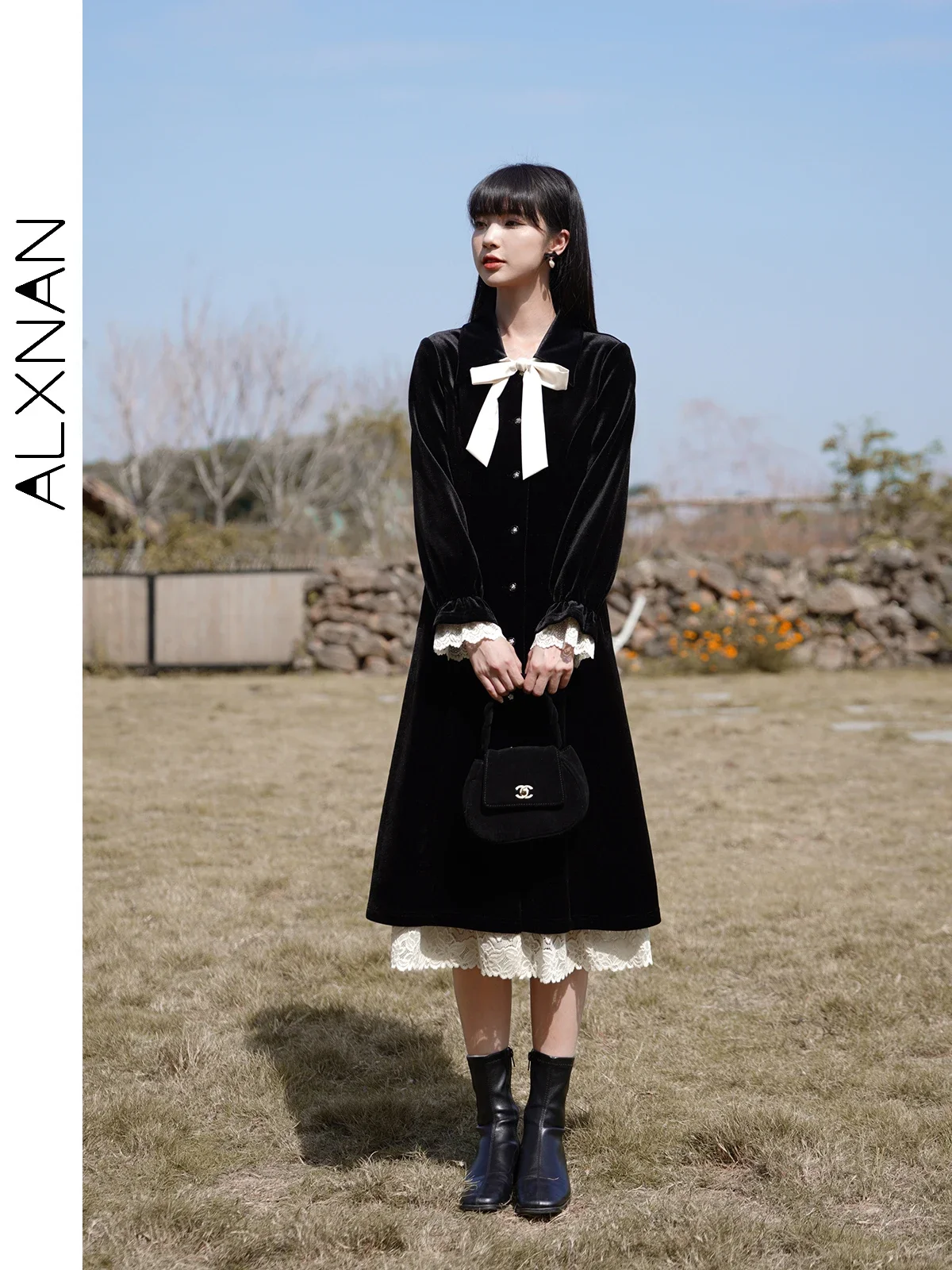 ALXNAN Black Velvet Patchwork High Waisted Dress 2024 Autumn Winter Fashion Polo Collar Bow Long Sleeve Midi Dresses LXN22309