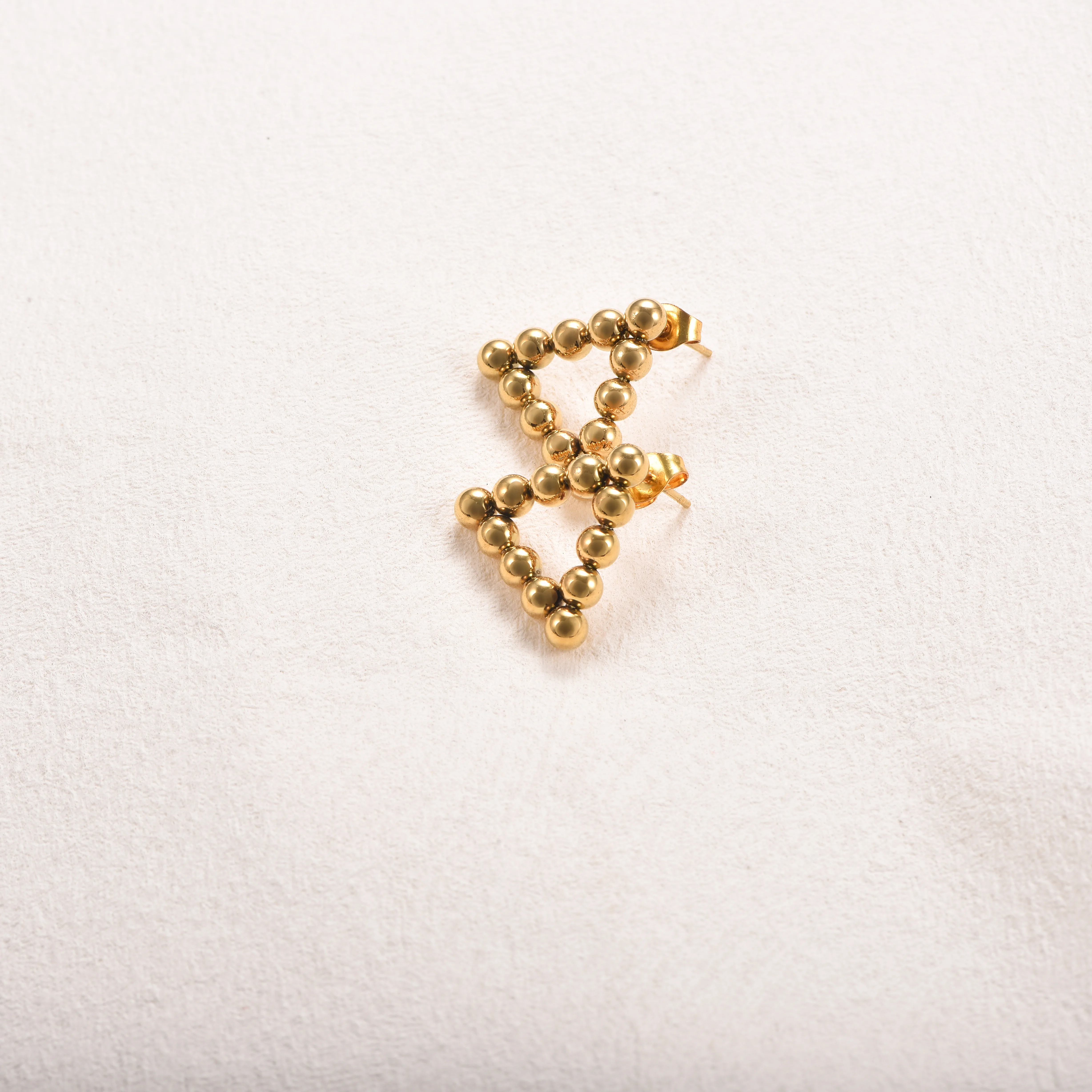 Edelstahl-Perlenohrstecker, vergoldet, geometrische Formen: Herz, Dreieck, Quadrat, Kreis, Ohrringe für Frauen, minimalistischer Schmuck – Detail 1