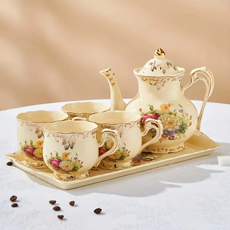 10-teiliges, florales Tassen- und Untertassen-Set aus Keramik, europäischer Retro-Stil, inklusive Tassen, Untertassen, Löffel, Tablett, Teekanne